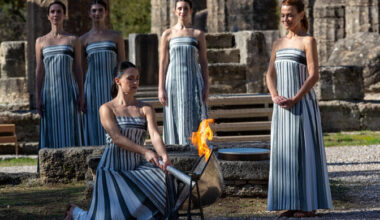 VIDEO | Kreekas süüdati Milano Cortina olümpiatuli | OM2026