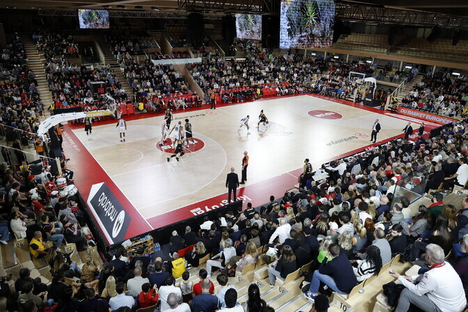 Euroliiga karistas võlgades Monacot | Korvpall