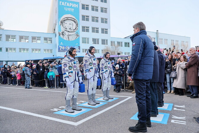 Vene-USA meeskond startis rahvusvahelisse kosmosejaama | Välismaa