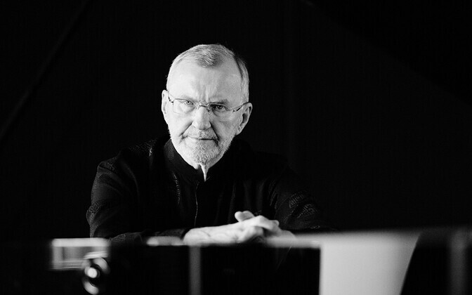 Suri muusika- ja teatriakadeemia kauaaegne rektor Peep Lassmann | Muusika