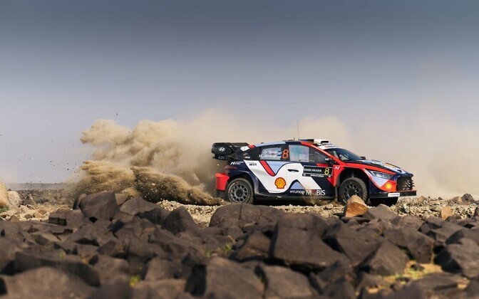 Tänak lõpetas Saudi Araabias esimese täispika päeva neljandana | Autoralli