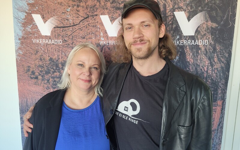 Käbi ei kuku... Karin ja Erik Richard Salumäe | Vikerraadio