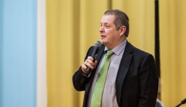 „Mõtlesin, et miks ka mitte.“ Erki Savisaarele tehti ettepanek hakata Vormsi vallavanemaks