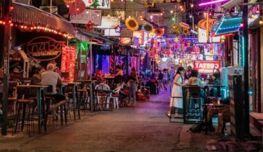 Tai otsustas turismi tagasilöökide tõttu tühistada pärastlõunase alkoholikeelu