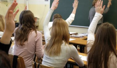 KADRI PULK ⟩ Peame lõpetama õpetajate ja koolijuhtide alavääristamise!