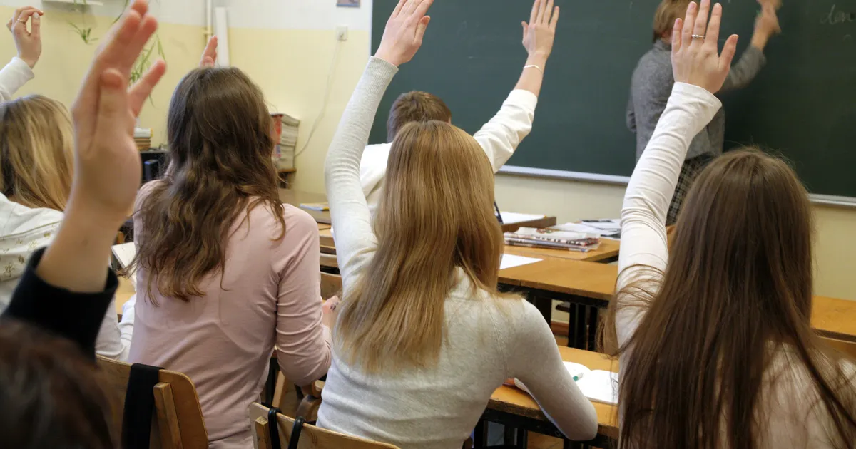 KADRI PULK ⟩ Peame lõpetama õpetajate ja koolijuhtide alavääristamise!