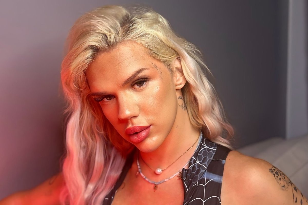 Tõsielustaar Robin Sulg teenib leiba täiskasvanutele mõeldud sisuga. „Alustasin pärast seda, kui olin 18-aastaselt lahkunud väga toksilisest suhtest“