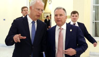 Lehe teatel meelitab Kreml USA-d äriga. Naftafirmad ja Trumpi sponsorid peavad juba venelastega kõnelusi