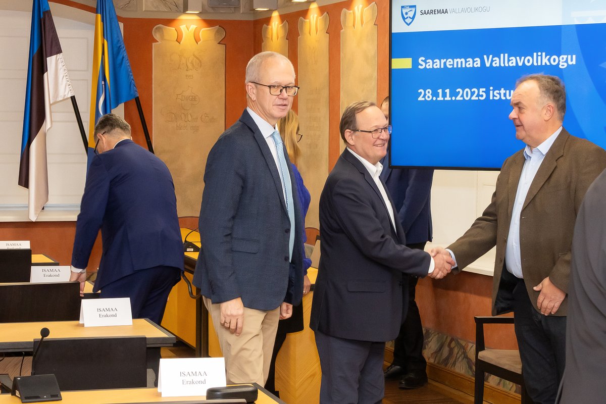 FOTOD | Saaremaal kogunes uus vallavolikogu koosseis