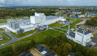 Hapu seis E-Piimas: põllumehed ootavad oma raha ja jälgivad ühistu tegemisi murega