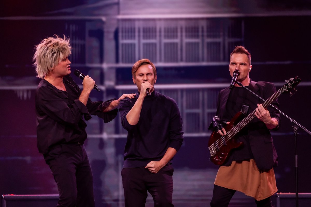 FOTOD | Hõõru või silmi, tõesti nemad! Näosaates kehastuvad maailmakuulsateks popstaarideks Ott Lepland ja Koit Toome