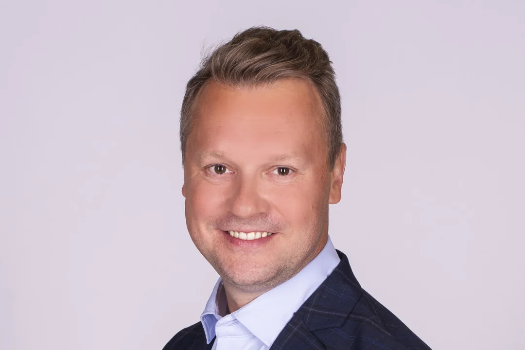 ÄHVARDUSED JA SOLVANGUD! Netikius jättis Star FMi programmijuhi Allan Vinogradovi tööta