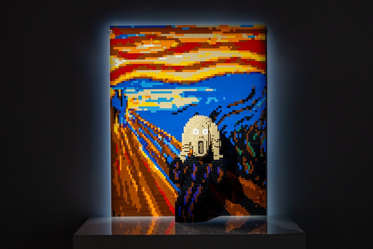 FOTOD | Maailmas laineid lööv klotsinäitus jõudis Tallinna