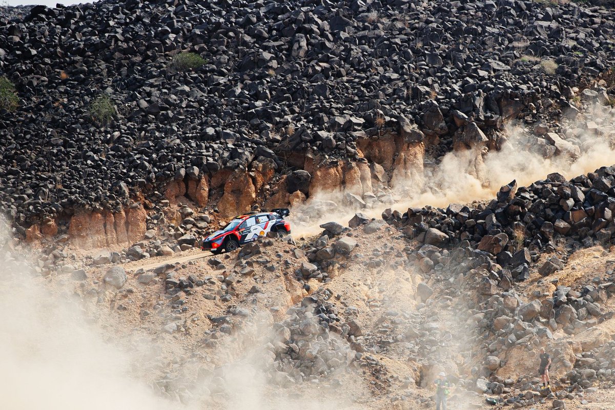 Saudi Araabia ralli kiiruskatset lühendati. Ogier: olime kõik ühel meelel, et see lõik on liiga ohtlik