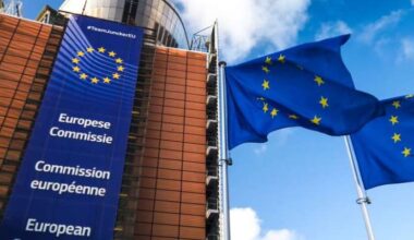 Euroopa Komisjon valmistub 19. novembril esitama laiap&otilde;hjalist meetmepaketti digitaalvaldkonna &otilde;igusraamistiku lihtsustamiseks ning halduskoormuse v&auml;hendamiseks.