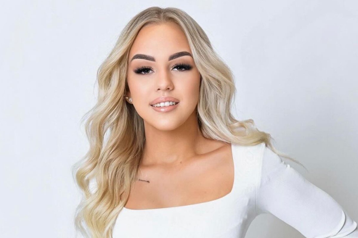 VIDEOD | Higi, rõõm ja kerged närvivapustused: sisulooja Kendra Katrina Könnel ehitab 10 000 euro eest minimaja