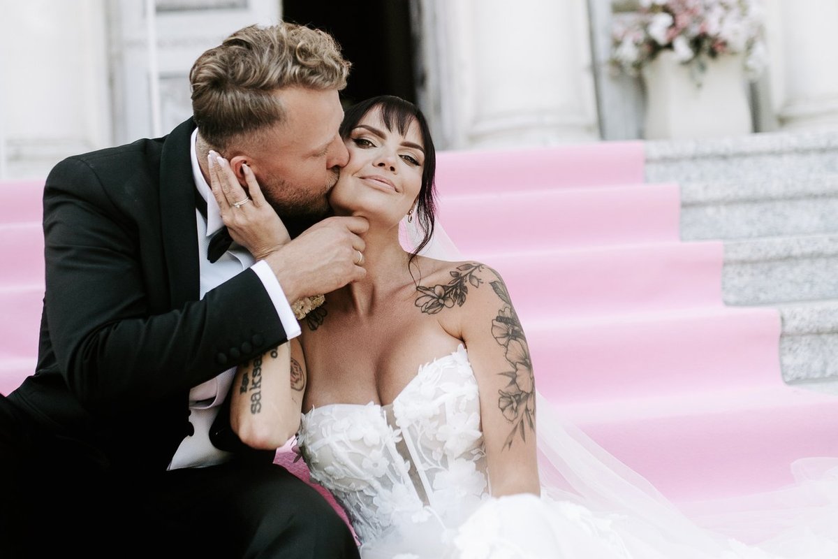 Teist korda abiellunute tarkused. Mallukas augustis toimunud mõisapulmast: sel korral ma vähemalt mäletan oma peo lõppu