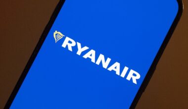Ryanair loobub ülehomsest paberil pardakaartidest. Edaspidi pääseb lennule vaid nutitelefoni abil
