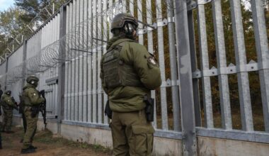 Poola rakendab Valgevene piiril uusi turvameetmeid