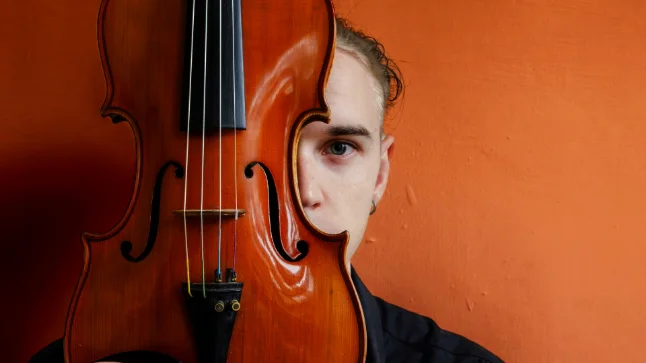 MIS TOIMUS ENNE MUBA? „Keskkooli lõpuks olin raskelt läbipõlenud, töövõimetu ja suitsiidsusele kalduv.“