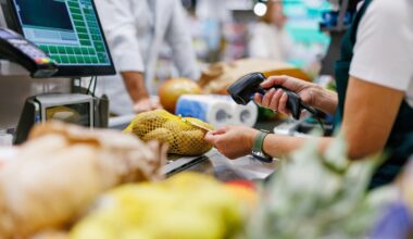 GRAAFIK | Hinnatõus kuni 60 protsenti. Vaata, milliste toidukaupade hinnad on aastaga enim kasvanud - Ärileht