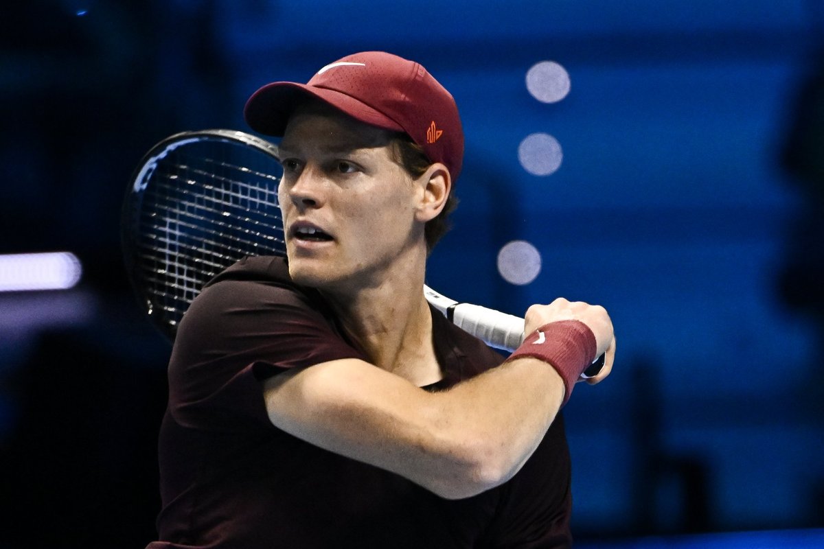 Sinner kindlustas koha aastalõputurniiri poolfinaalis