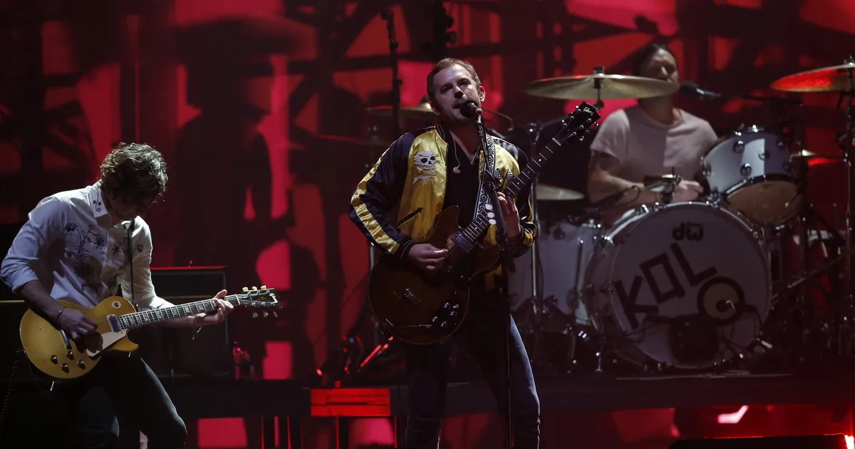 ESMAKORDSELT EESTIS ⟩ Tallinnas esineb rokkansambel Kings of Leon