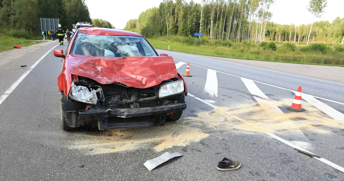 EKSPERT SELGITAB ⟩ Kuidas kujuneb kasko hind?