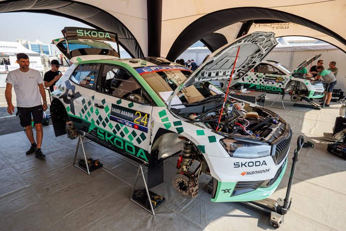 Saudi Araabia rallipark 25.11