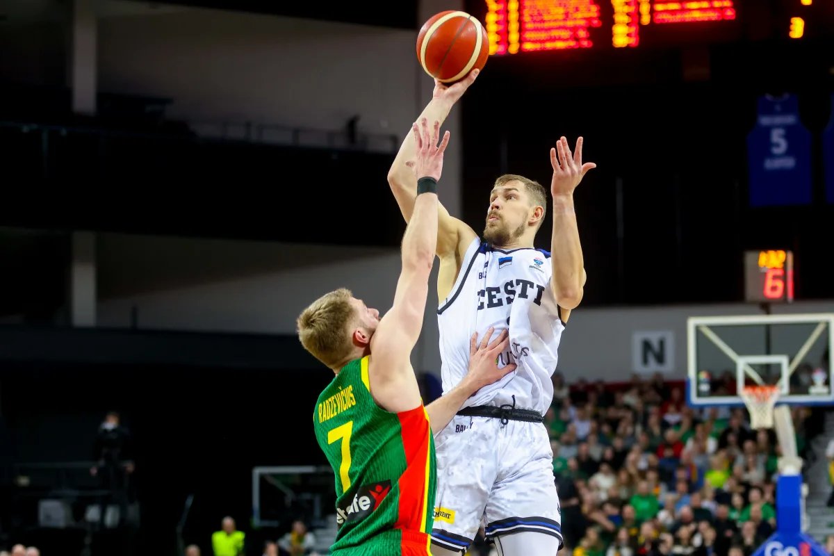 „Uue“ hüppeliigese saanud Kirves: jala liikuvuse ja paindlikkuse taastamine võtab veel aega