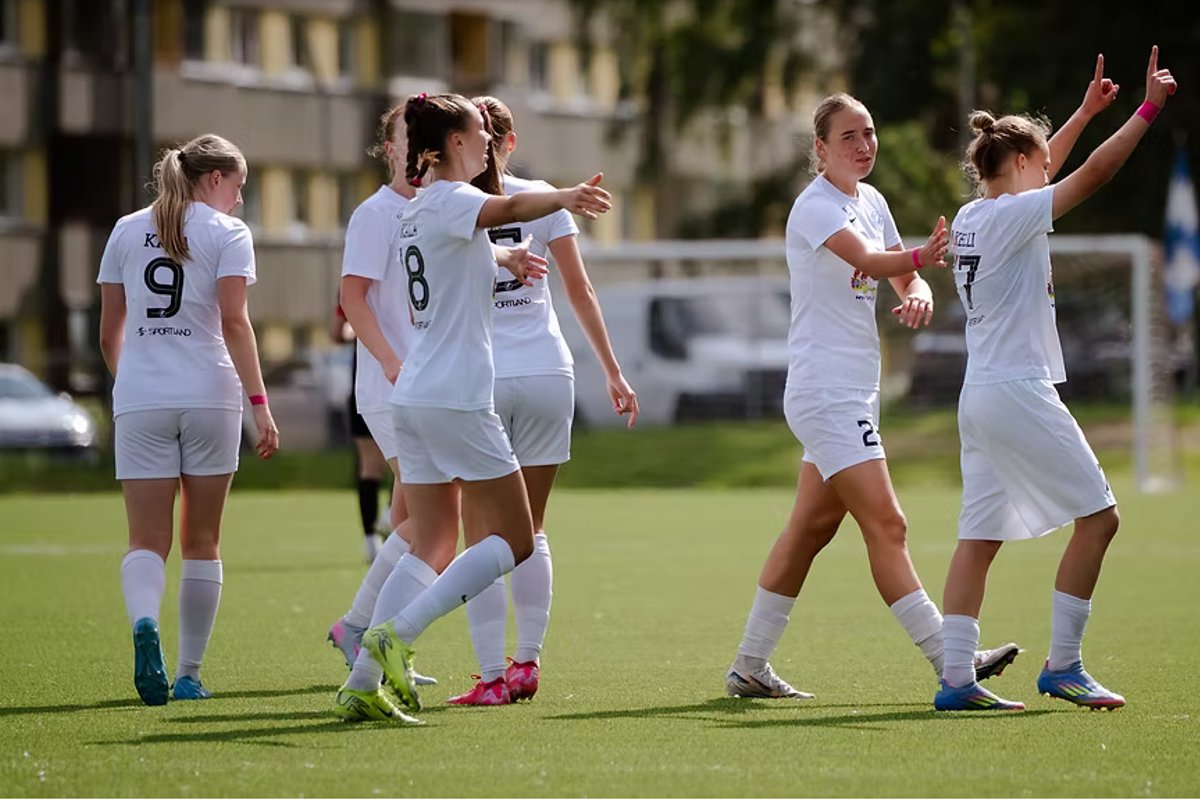 Tartu Tammeka jalgpallinaiskond loobub meistriliiga kohast