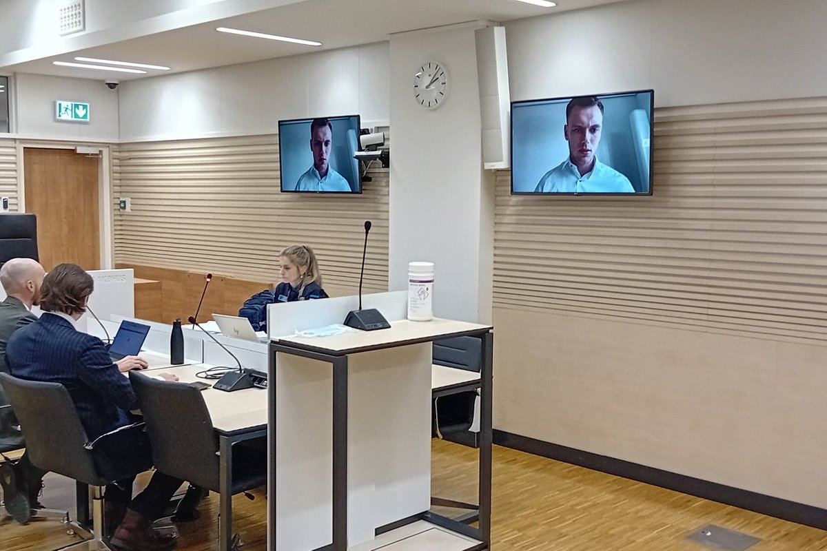 Politseiga pahuksisse sattunud Karl Jakob Hein tõendab kohtus, et elab ja töötab välismaal