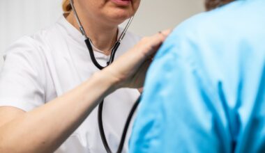 Riik määrab mitu perearstikeskust ja apteeki elutähtsa teenuse osutajaks