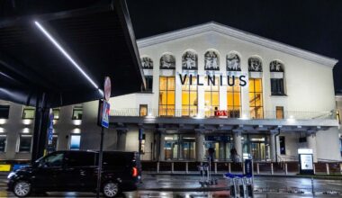 Õhupallide tõttu suleti taas Vilniuse lennuväli. Leedu valitsust süüdistatakse Valgevene piiri enneaegses avamises