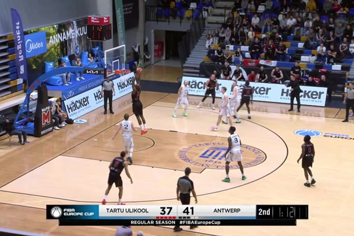 MÄNGU HETK | Kevin Tumba pealtpanekut ei jõudnud takistama minna mitte ükski Tartu mängumees