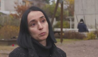 Soomes kästi ukraina tüdrukul koolis vene laulu laulda