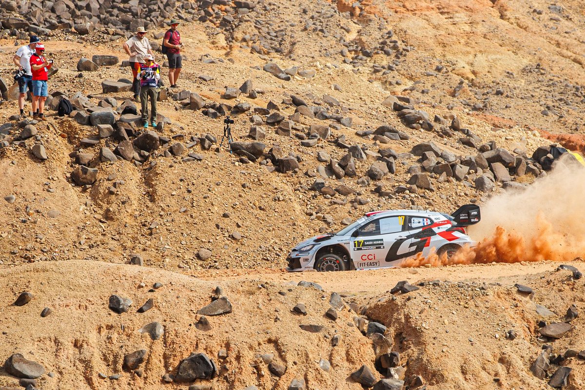 DELFI JIDDAH’S | Evans, Ogier ja Rovanperä selgitavad kõrbeloteriis maailmameistri. Ogier: eks kõik teavad, mida sellest arvan