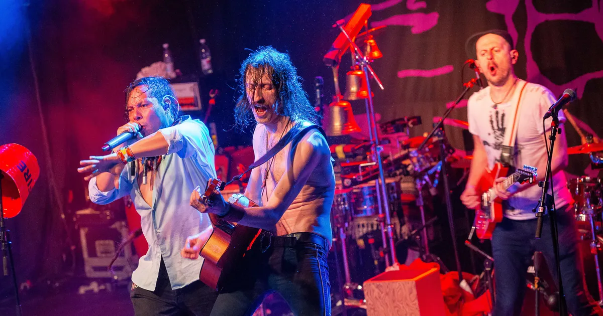 Punkansambel Gogol Bordello naaseb järgmisel suvel Eestisse