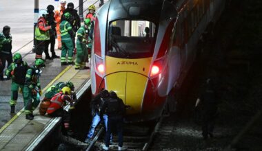 Londonisse suundunud rongis toimunud noarünnakus sai üheksa inimest eluohtlikult viga