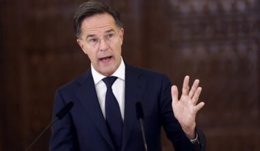 Rutte: ärme tee USA vägede Rumeeniast lahkumisest liiga suurt numbrit