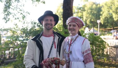 VIDEO | Jalmar Vabarna rajab kallimaga uut kodu. „Üks koduprojekt lõppeb, teine algab“