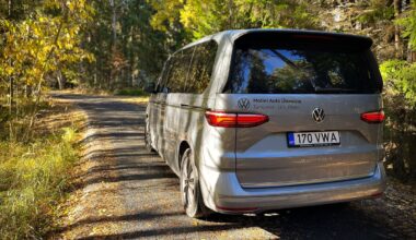 Uuest aastast langeb oluliselt väikebusside ja pereautode registreerimistasu