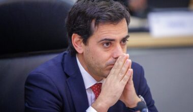 Euroopa Komisjoni asepresident Sejourne: EL peab loobuma naiivsusest ja hakkama oma autotööstust kaitsma