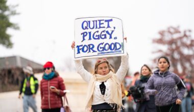 USA PÄEVIK | Lihtsat ameeriklast ähvardab riigipoolne vägivald. Pervert Epsteini klientidele kehtib teine õigusruum - Eesti Päevaleht