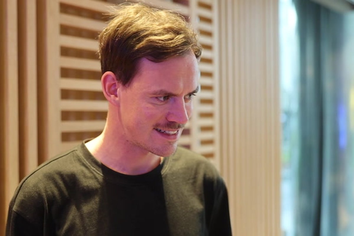 VIDEO | „Võtan Tanja tantsusammud ja segan neid Tommy omadega!“ NOËP paljastab oma Eesti Laulu lavasõu tagamaid