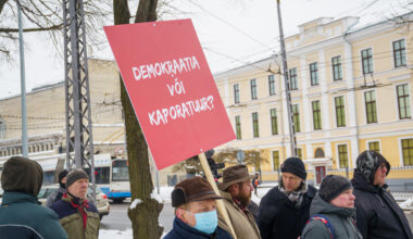 Tsiviilkontrollita jõuametkonnad laiendavad repressioone EKRE-lt kõigi teisitimõtlejate peale