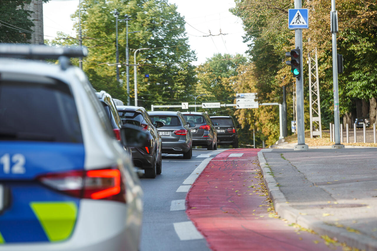 Roheaktivistid üritavad suruda rahva 100 aasta tagusesse aega, kus jalgratas oli transpordis tegija