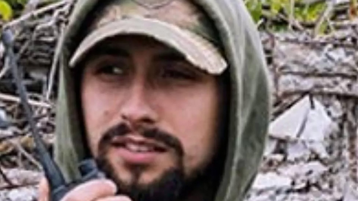 Briti sõduri ema räägib, kuidas tema poeg tapeti Ukrainas omade poolt