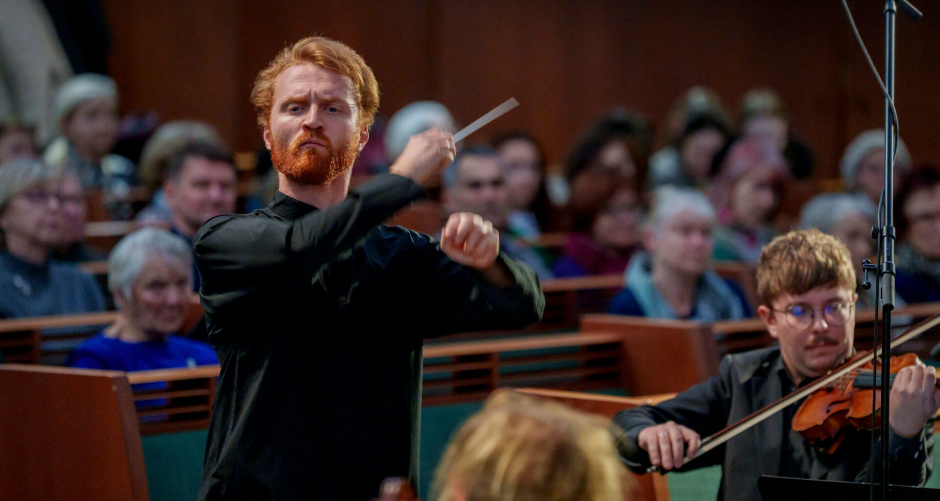 Tallinna Kammerorkester alustas novembrit hingedepäeva kontserdiga