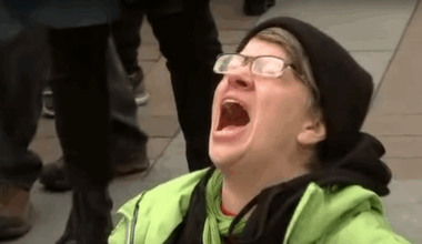 Uuring: meesüliõpilased on isegi vaenlaste vastu sallivamad kui naisüliõpilased liitlaste suhtes